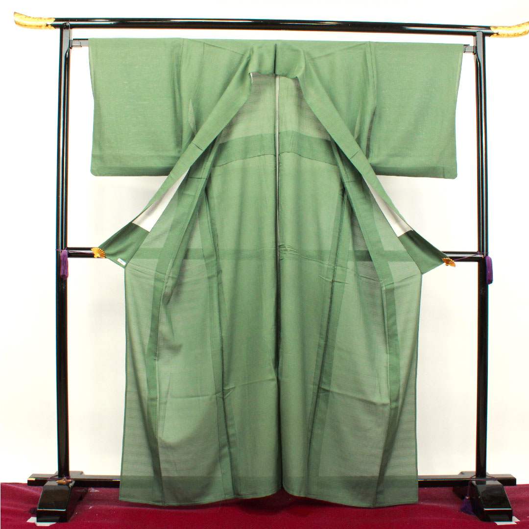 Summer item, pure silk, plain color, length 162.5cm, sleeve length 66cm, bamboo color, plain color, silk, A rank, green, 1132001073419