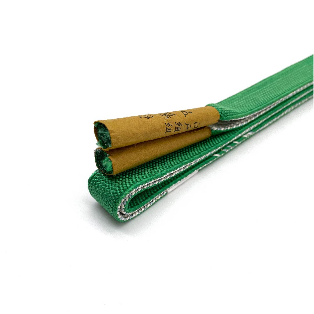 (New old stock) Obi-jime (belt fastener) made of pure silk, quarter-length cord, grass green color (souryokushokuiro), Goshima-himo, Edo-kumihimo, new old stock, length approx. 168cm, width approx. 1.7cm, casual, S rank, green, 1135002982319