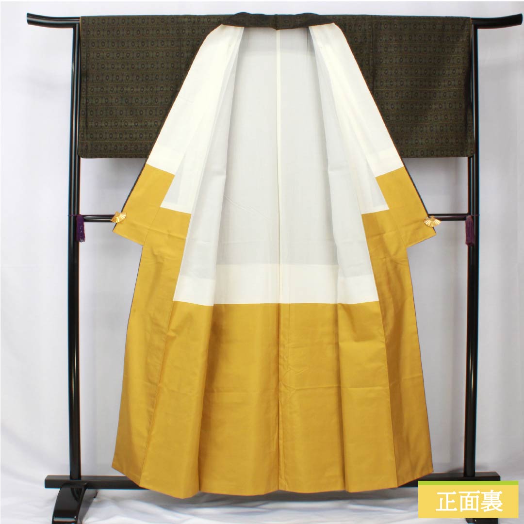 紬 正絹 身丈157.5cm 裄丈64.5cm 橄欖色（かんらんしょく） 抽象模様 Aランク 袷 緑系 1116003873319