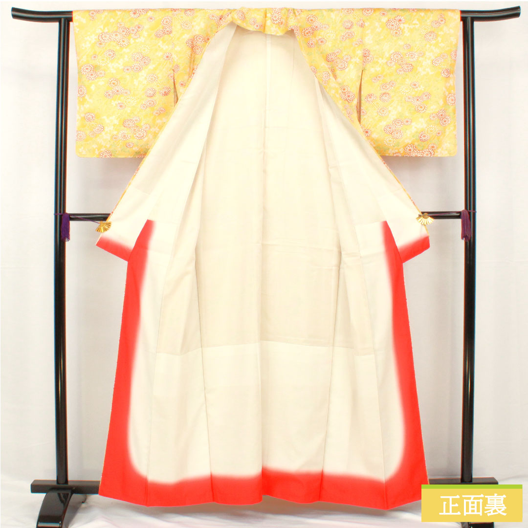 小紋 ポリエステル 身丈159cm 裄丈62cm 袷 支子色（くちなしいろ） 洗える着物 菊 Sランク 黄系 1115004552323