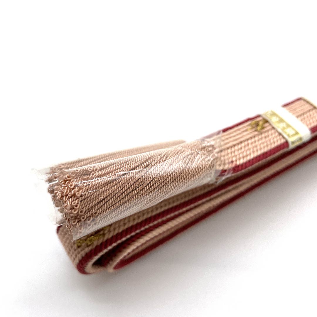 （新古品） 帯締め 正絹 四分紐 乙女色（おとめいろ） 京くみひも 三分金銀糸 新古品 長さ約165cm 幅約1.5cm セミフォーマル Sランク ピンク系 1135001422913