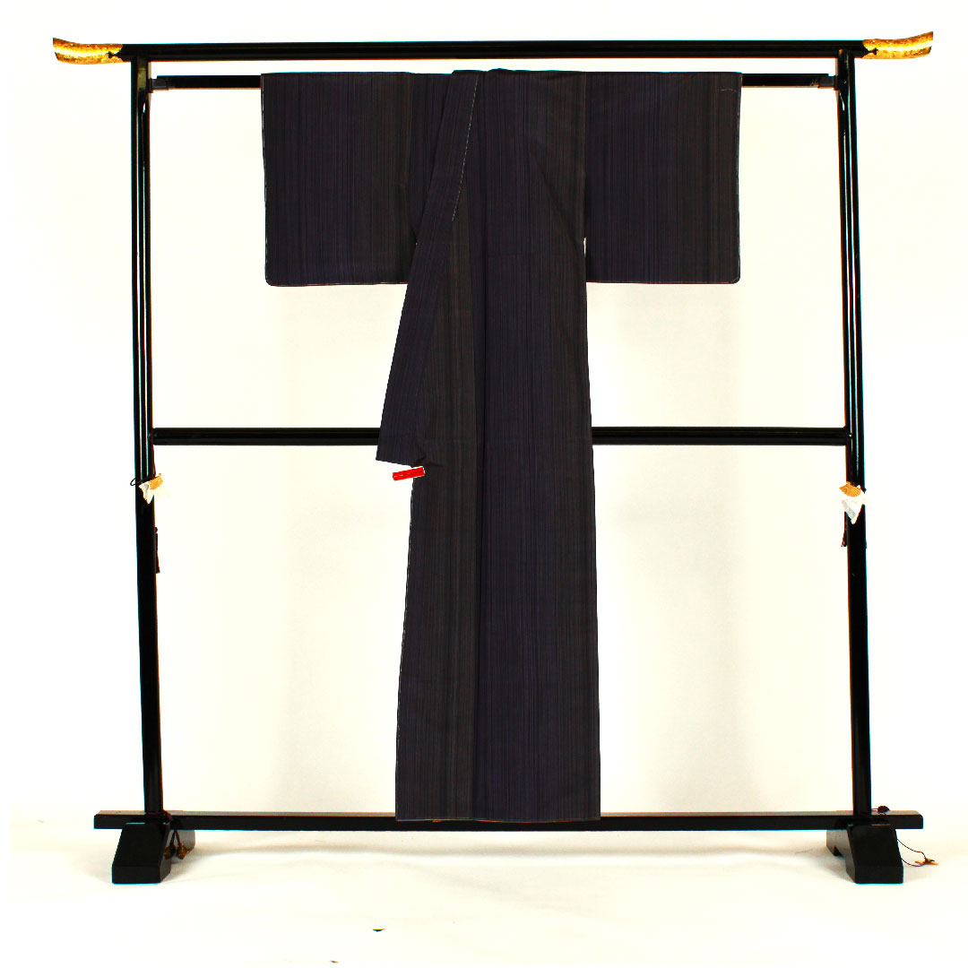 紬 身丈158cm 裄丈64cm 縞模様 正絹 Aランク 袷 紫系 1116001103320