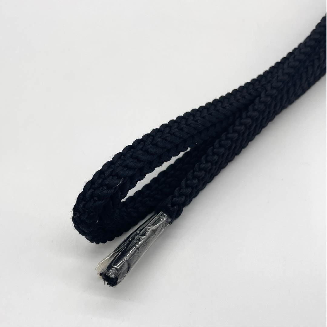 (Like new) Silk Obijime (Sash Band) in Black. Ideal for mourning wear. Length: approx. 160.5cm, Width: approx. 1cm. Formal Black. Product code: 1135004011310