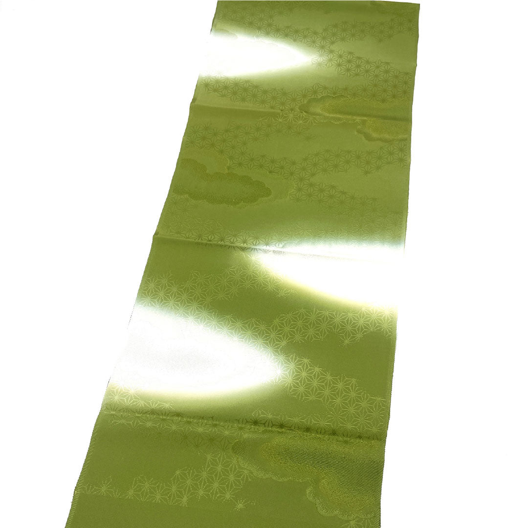 (Like New) Semi-Formal Silk Obiage (Sash) in Willow and Bamboo Color (Yanagi Susu Takeiro) with a Classic Hemp Leaf and Cloud Pattern, Approximately 180cm Long, 32cm Wide, Green, Product Number: 1136001461919