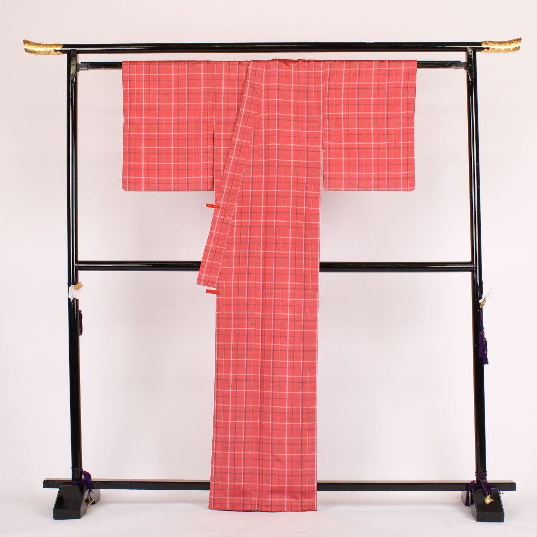 Striped Oshima Tsumugi Length 166cm Sleeve length 64.5cm Kasuri pattern Pure silk A rank A-lined Pink 1116000373413