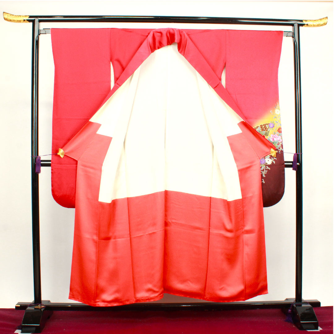 振袖 身丈153.5cm 裄丈63cm 袷  赤紅色 京友禅 草花模様  正絹 Aランク 赤系 1113001523212