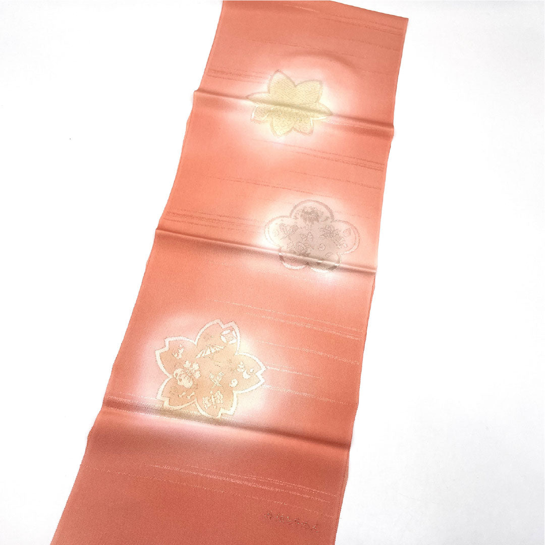 （新古品）帯揚げ 正絹 NEWランク セミフォーマル 淡紅赤色（うすべにあかいろ） 丹後ちりめん 紅葉 桜 長さ約180cm 幅約29cm 赤系 1136001201912