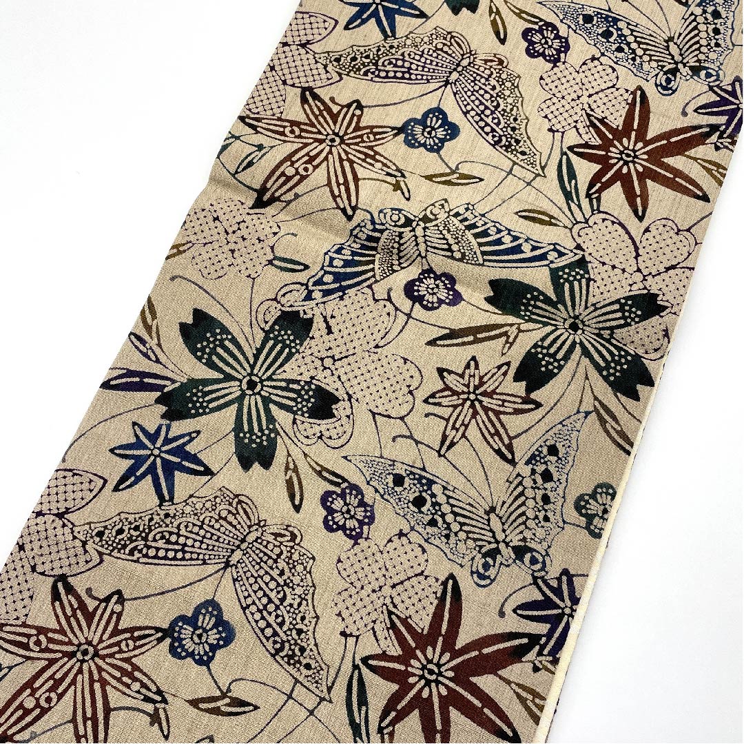 袋帯 白橡色（しろつるばみ） 蝶 桜 染め帯 帯丈450cm 正絹 Aランク 全通 カジュアル 茶系 1123006103314