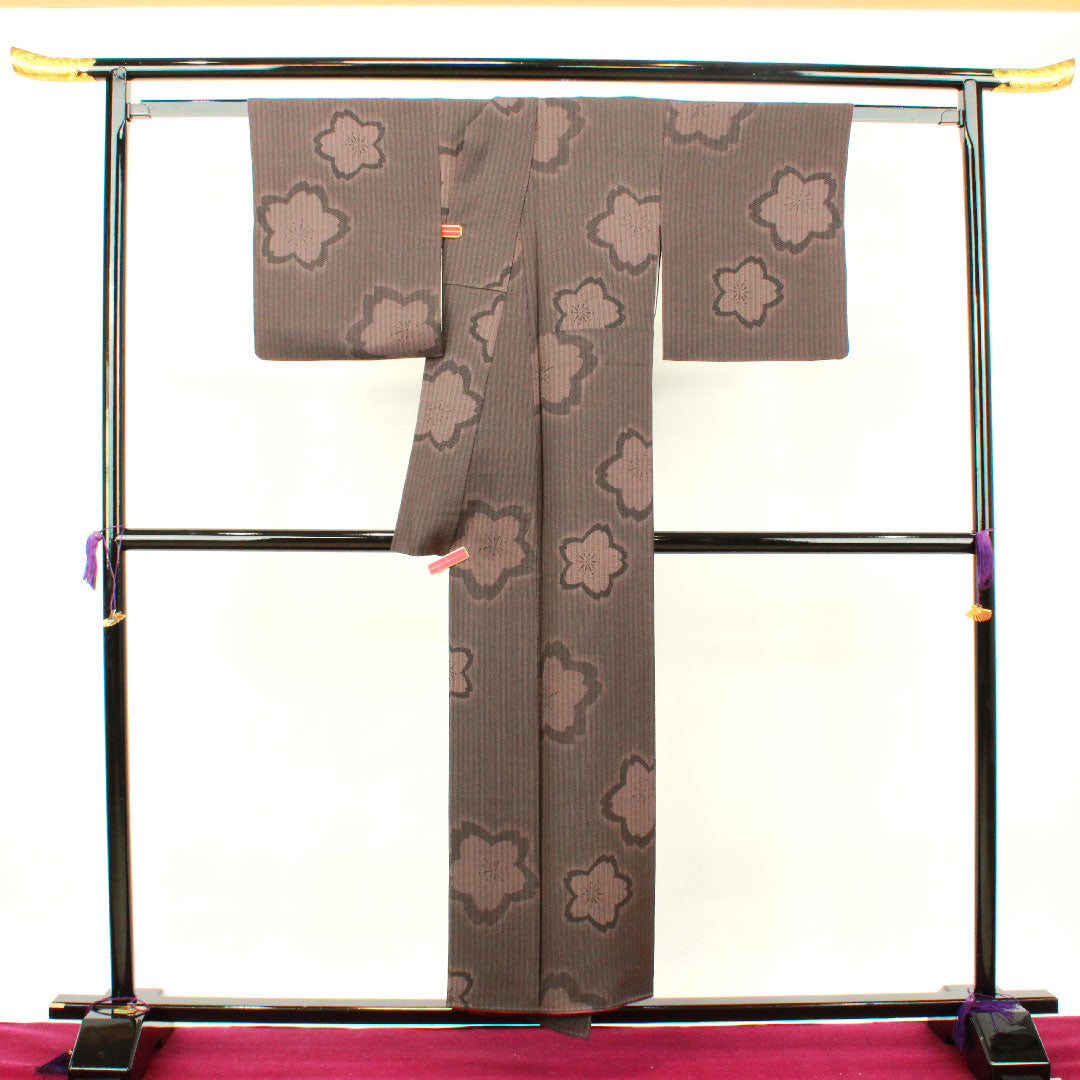 小紋 身丈154.5cm 裄丈62.5cm 袷 高田勝謹製 紅消鼠色 型染 桜  正絹 Sランク 茶系 1115002752214