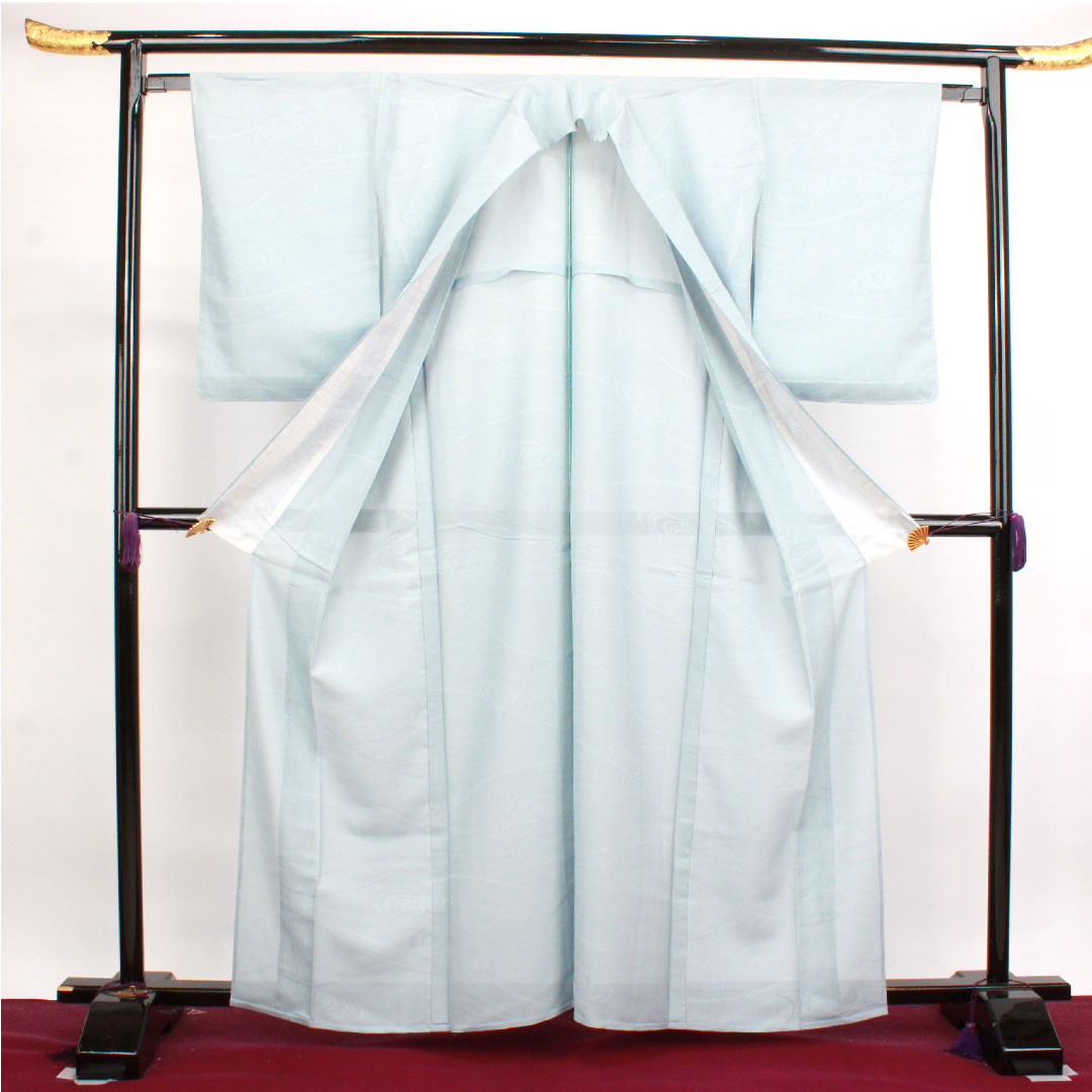 Summer pure silk plain color Length 162.5cm Sleeve length 63cm Kinuta celadon color Plum blossom Basting thread included Flowing water Silk A rank Light blue 1132000493424