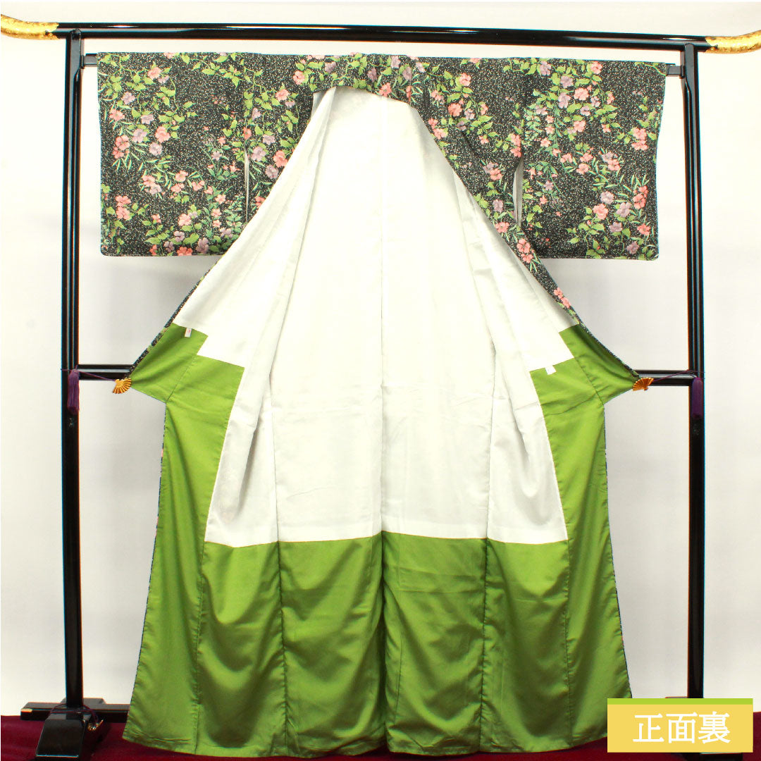 小紋 ポリエステル 身丈166cm 裄丈67cm 袷 洗える着物 草花模様 タタキ染 しつけ糸付き Sランク 黒系 1115003982510