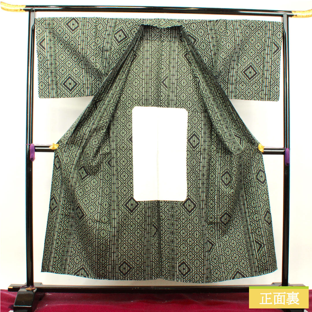 浴衣 木綿 身丈153.5cm 裄丈73cm Sランク 単衣 緑系 島松鼠色（しままつねずいろ） 男物 幾何学模様 山本寛斎 1118004902519