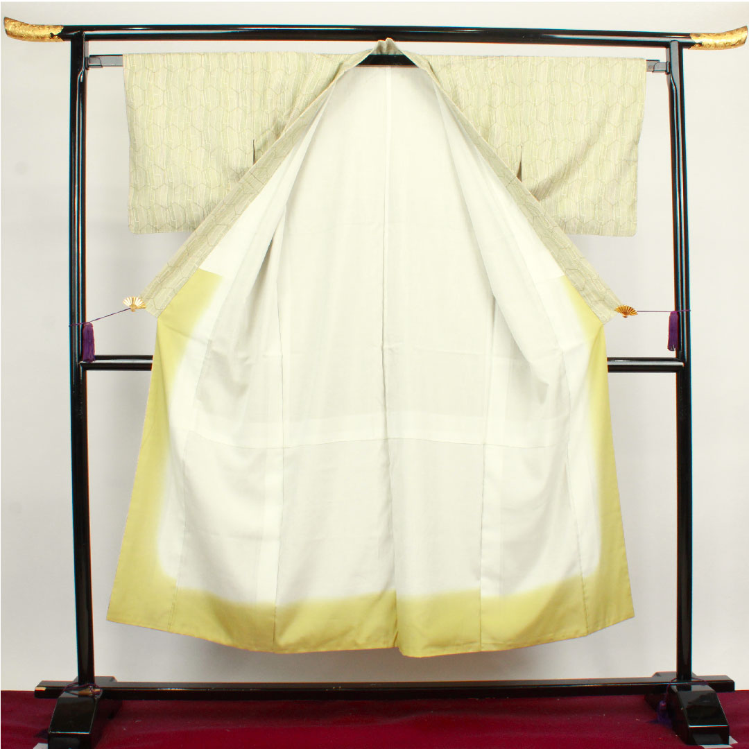 紬 身丈148cm 裄丈64cm 硫黄色 亀甲 正絹 Aランク 袷 緑系 1116002563119