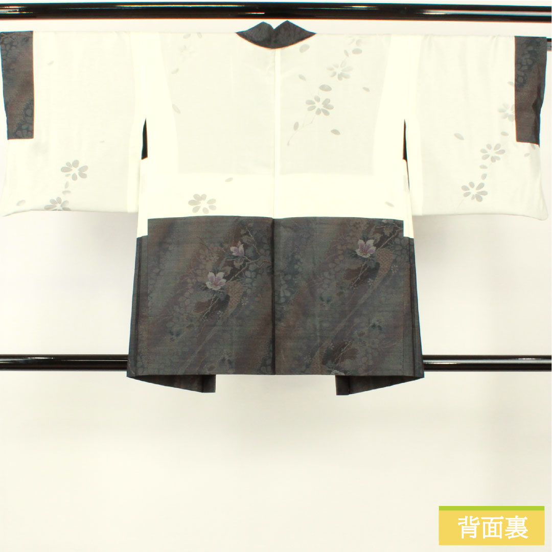 Haori, pure silk, length 80.5cm, sleeve length 63cm, Oshima Tsumugi, weft-total kasuri, floral pattern, S rank, lined, gray, 1117001172922
