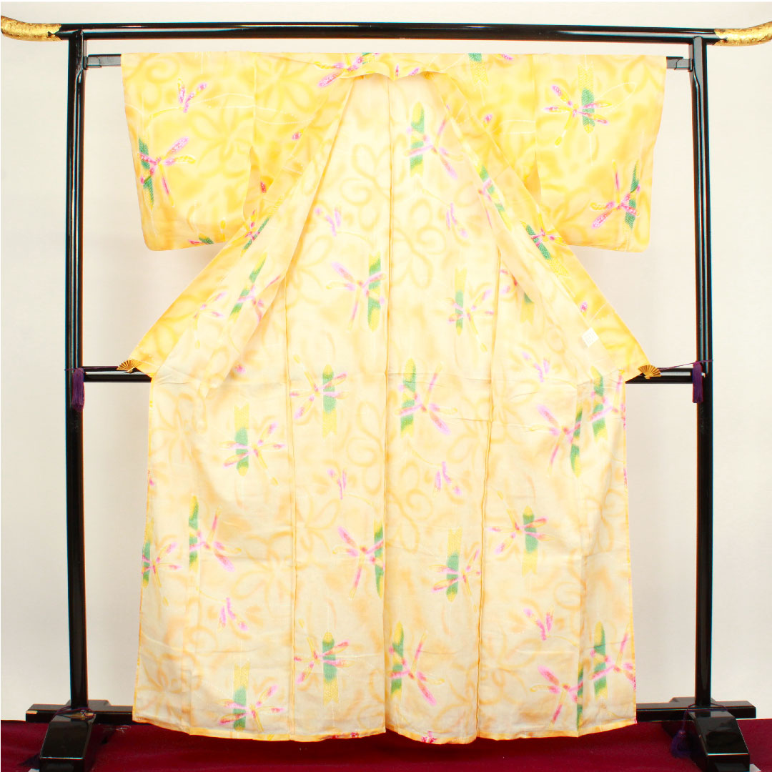 浴衣 玉蜀黍色 トンボ 矢羽根 木綿 Bランク 単衣 身丈162cm 裄丈66cm 橙系 1118001624426