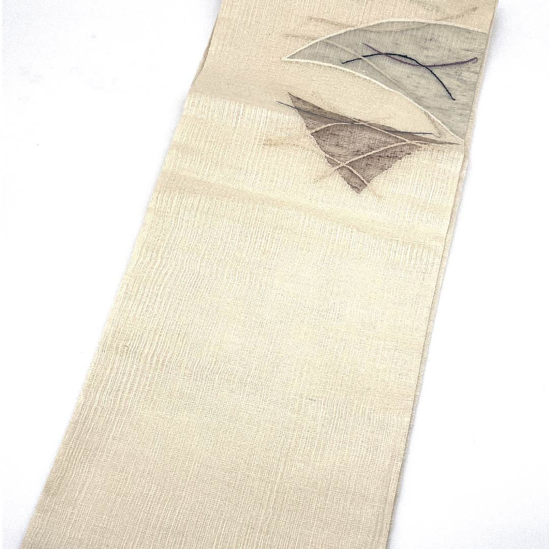 Fukuro Obi (sash) in off-white (kinari-iro) Summer obi with abstract pattern Length: 430cm Pure silk B rank Point pattern Casual Cream color 1123007484315