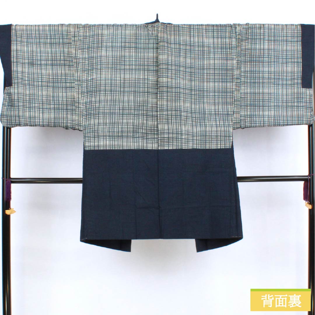男物 正絹 Sランク 身丈94cm 裄丈72.5cm  紺色（こんいろ） 紬地 紺系 1119000992118