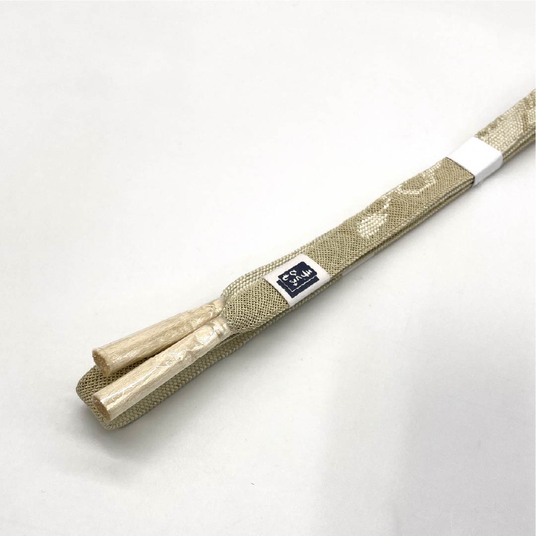 (新品)帯締め 正絹 NEWランク  蕎麦切色（そばきりいろ） 単衣用 夏用  長さ約162cm 幅約1.7cm カジュアル ベージュ系 1135005761325