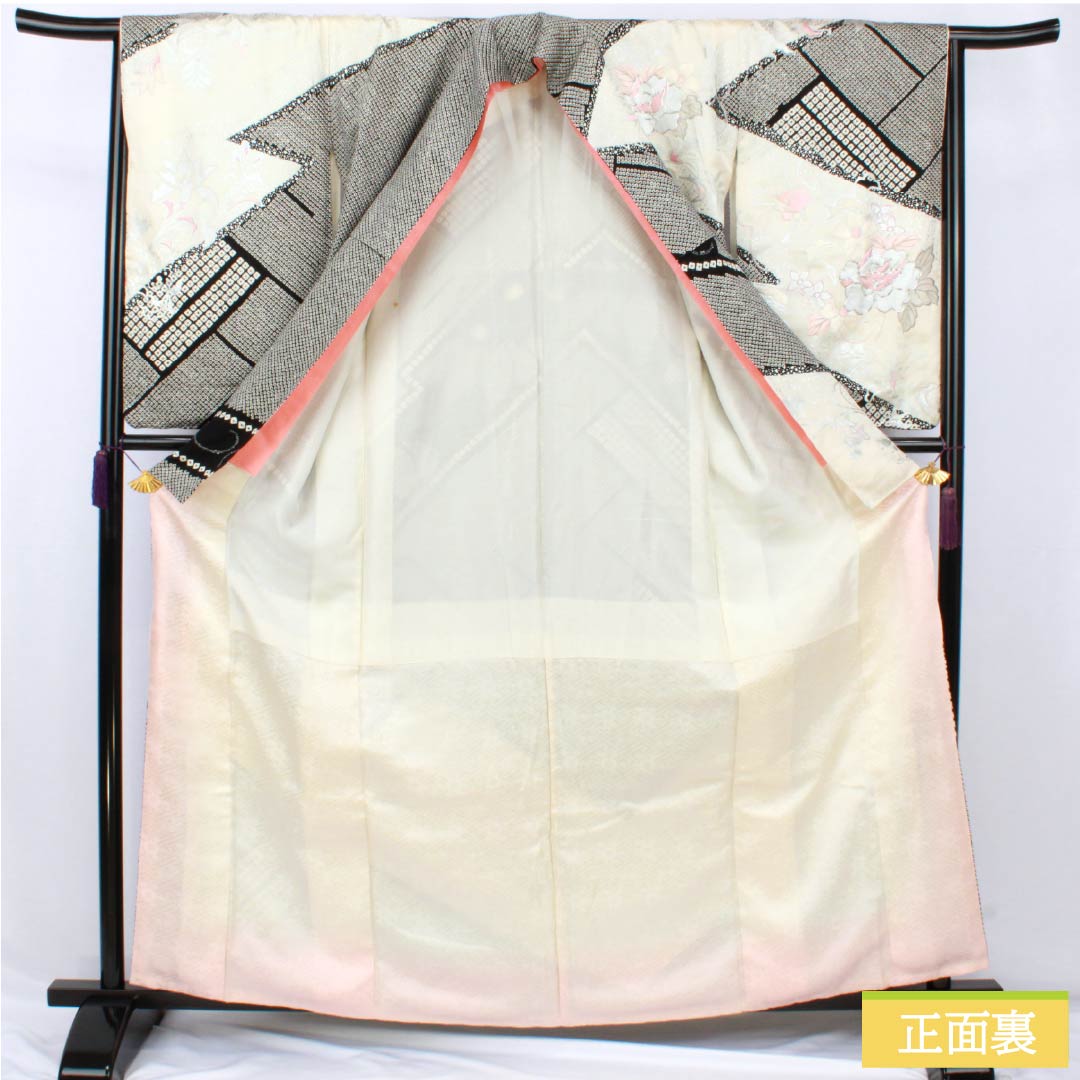 訪問着 正絹 Bランク 袷 身丈161cm 裄丈64.5cm 絞り 銀駒刺繍 重ね衿付き 紗綾形 笹 草花 モノトーン 1112007344427