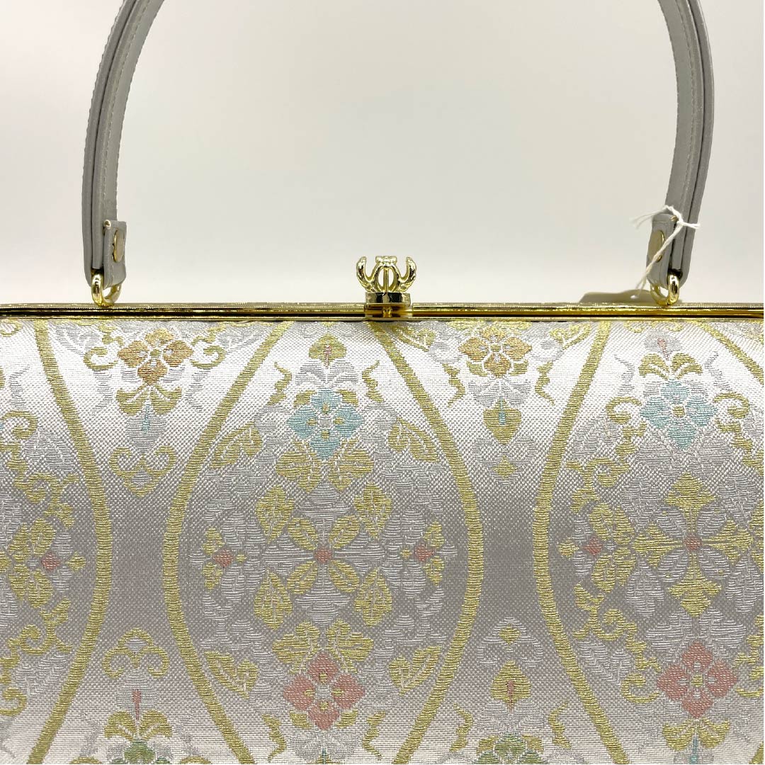 Formal Japanese style bag, silver (gin-iro), for Tomesode, Tachiwaku, classic pattern, beige, S rank, 113900016225