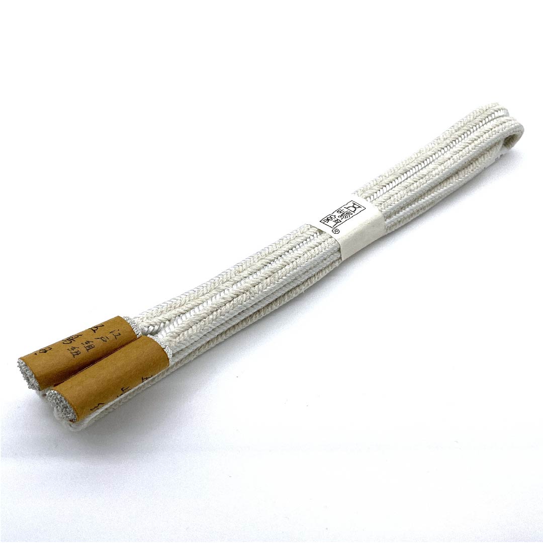（新古品） 帯締め 正絹 四分紐 卯の花色（うのはないろ） 青白磁色（せいはくじいろ） 五嶋紐 江戸組紐 長さ約159cm 幅約1.2cm カジュアル Sランク 白系 1135002482311