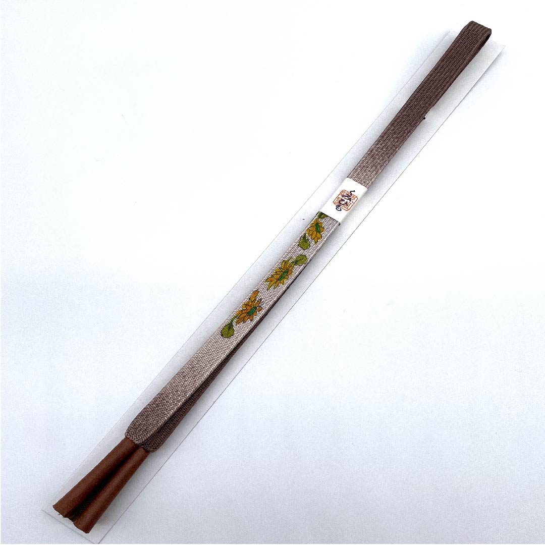 （新古品） 帯締め 正絹 四分紐 栗梅茶色（くりうめちゃいろ） 中村勝雲作 花模様 手描き 長さ約162cm 幅約1cm セミフォーマル Sランク 茶系 1135000072914