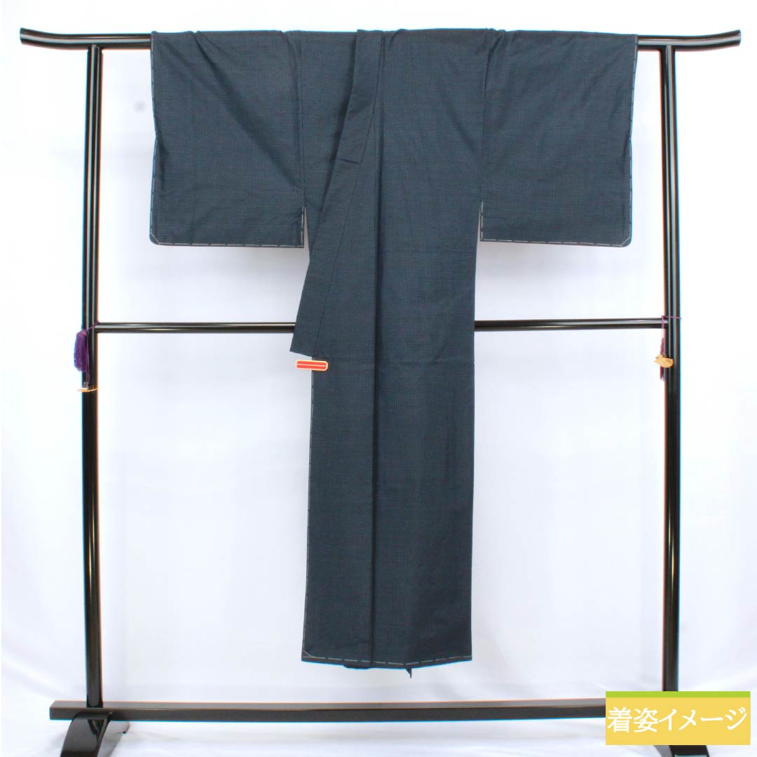 Men's silk S-rank kimono, length 143.5cm, sleeve length 70cm, Oshima Tsumugi silk, geometric pattern, basting thread included, lined, navy blue, product number 1119000932418