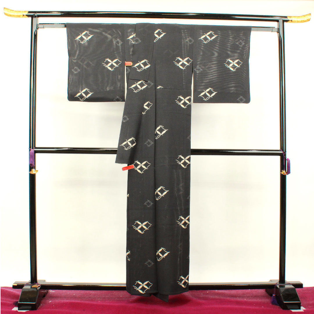 Summer item, pure silk, small pattern, length 157.5cm, sleeve length 65cm, Shippo, silk, S rank, black, 1132001522310