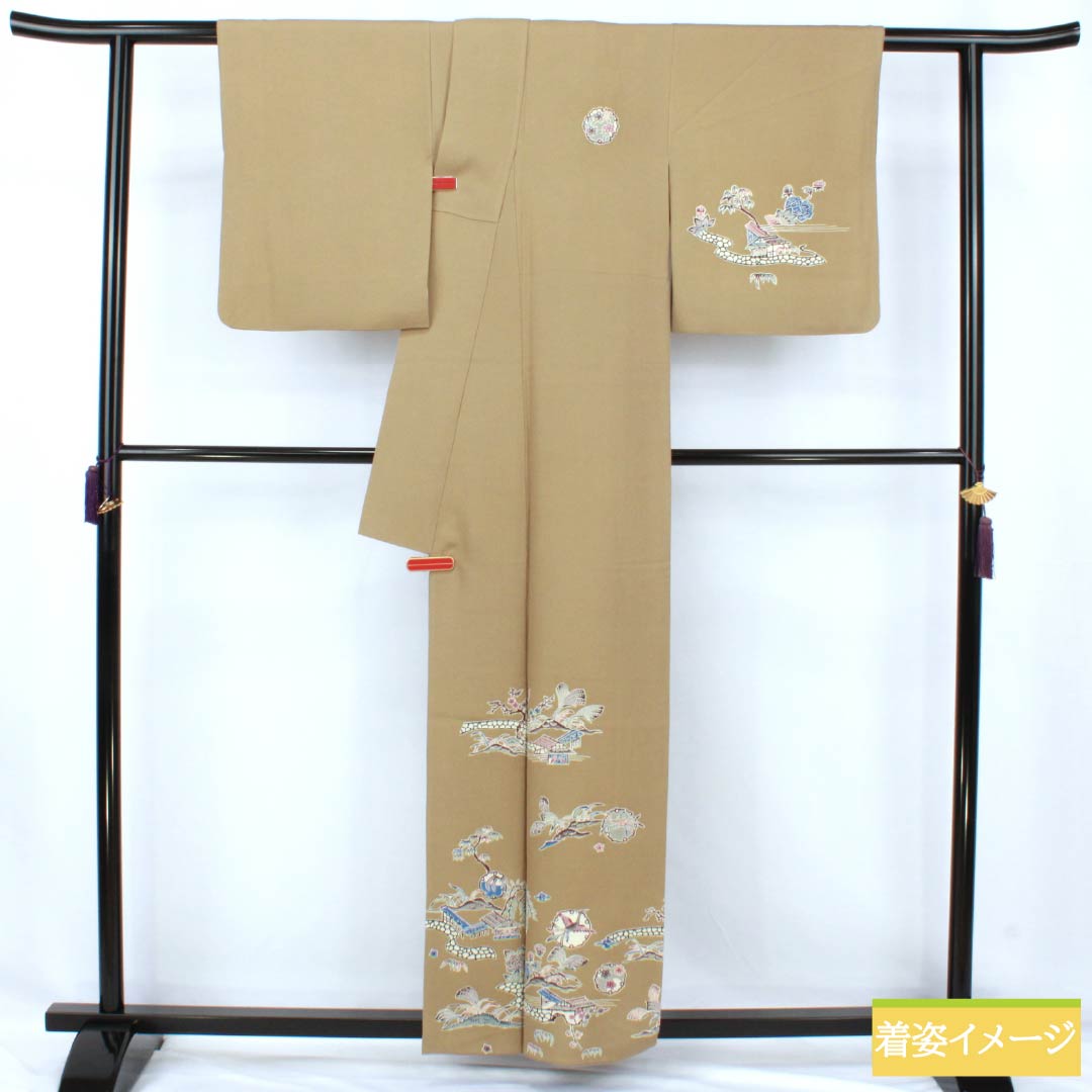 訪問着 正絹 Aランク 袷 身丈160cm 裄丈62.5cm 丁子煤竹色（ちょうじすすたけいろ） 琉球紅型 雪輪 鳳凰 風景 パールトーン加工 ベージュ系 1112007273425