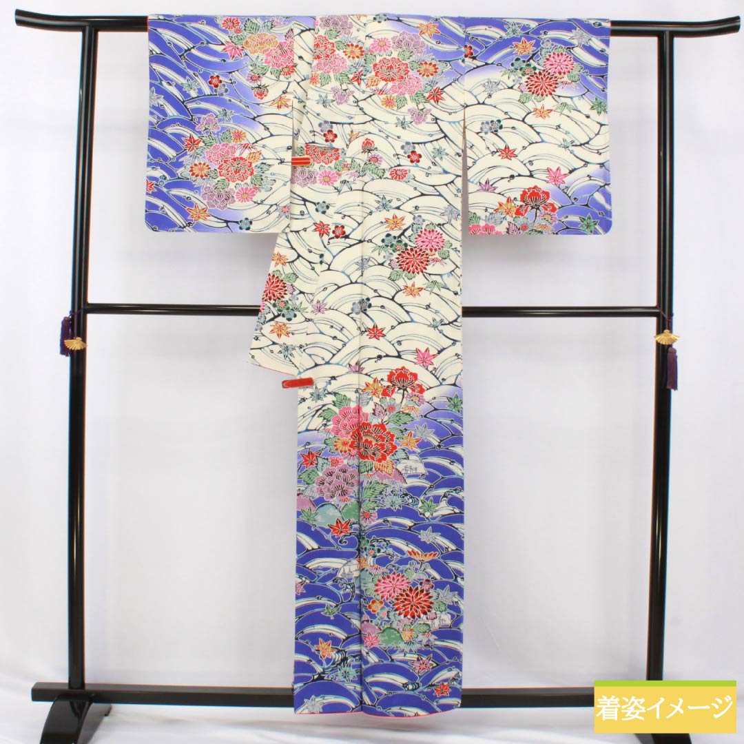 Visiting Kimono, Pure Silk, Grade A, Lined, Length 156.5cm, Sleeve Length 64cm, White Lily Color (Shirayuri-iro), Kyoto Bingata Flower Design, White, Item Number 1112006923311