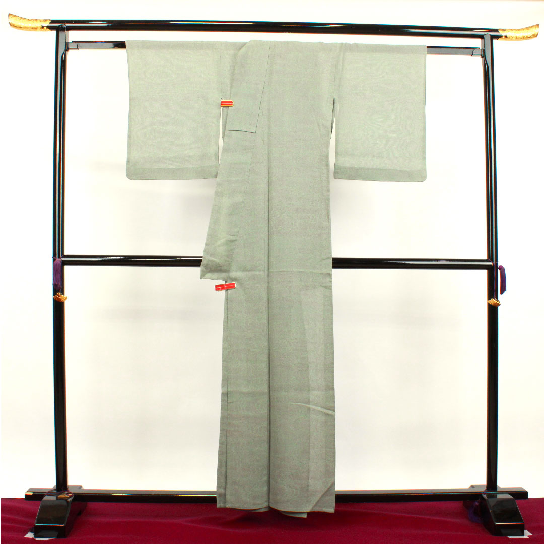 Summer pure silk tsumugi Length 159cm Sleeve length 62cm White-green color Geometric pattern Gauze S rank Green 1132001772319