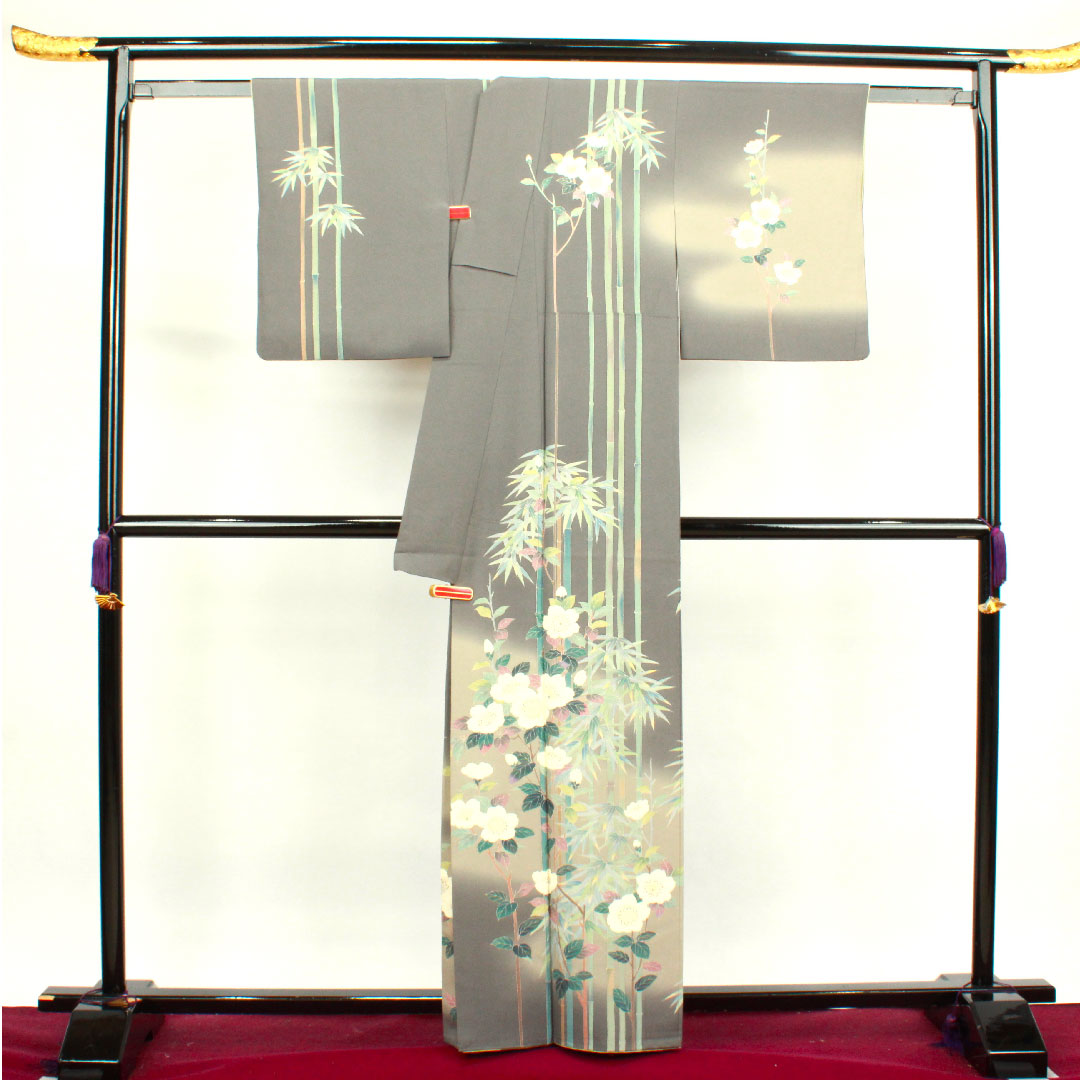 Homongi, lined, length 160cm, sleeve length 63cm, plain grey, artist's work, Kaga plant dyeing, bamboo, plum, pure silk, A rank, grey, 1112002673422