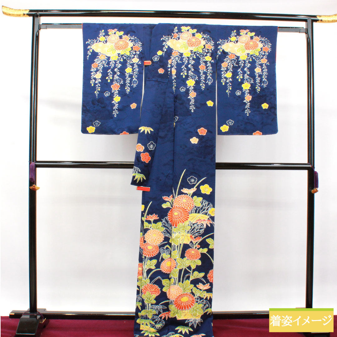 Homongi, pure silk, lined, length 168cm, sleeve length 63.5cm, deep bellflower color, Kyoto Yuzen, chrysanthemum, plum, A rank, navy blue, 1112003393518
