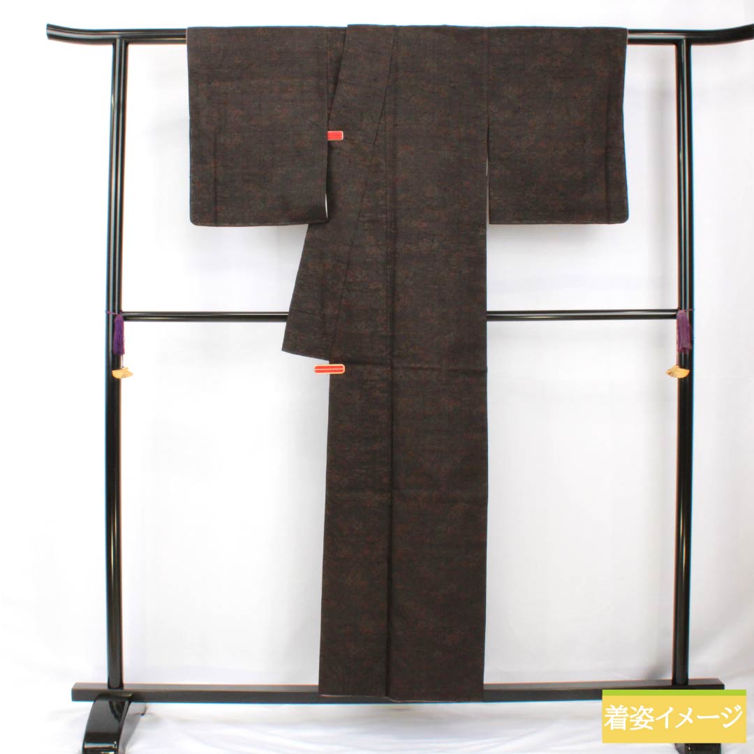 小紋 正絹 身丈156cm 裄丈63cm 袷 涅色（くりいろ） 紬地 草花模様 Sランク 黒系 1115005672310