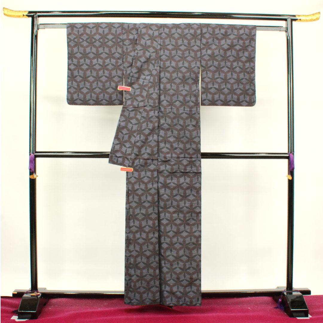 Oshima Tsumugi, Length 160cm, Sleeve length 63.5cm, Weft Kasuri, Shippo, Pure Silk, A Rank, Lined, Black, 1116002583410