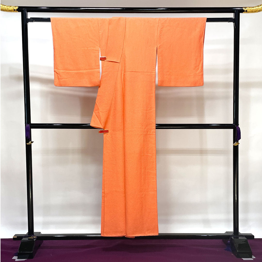 色無地 正絹 中紅色 折目雁木扇  身丈153.5cm 裄丈64.5cm 袷  Aランク ピンク系 1114000723213