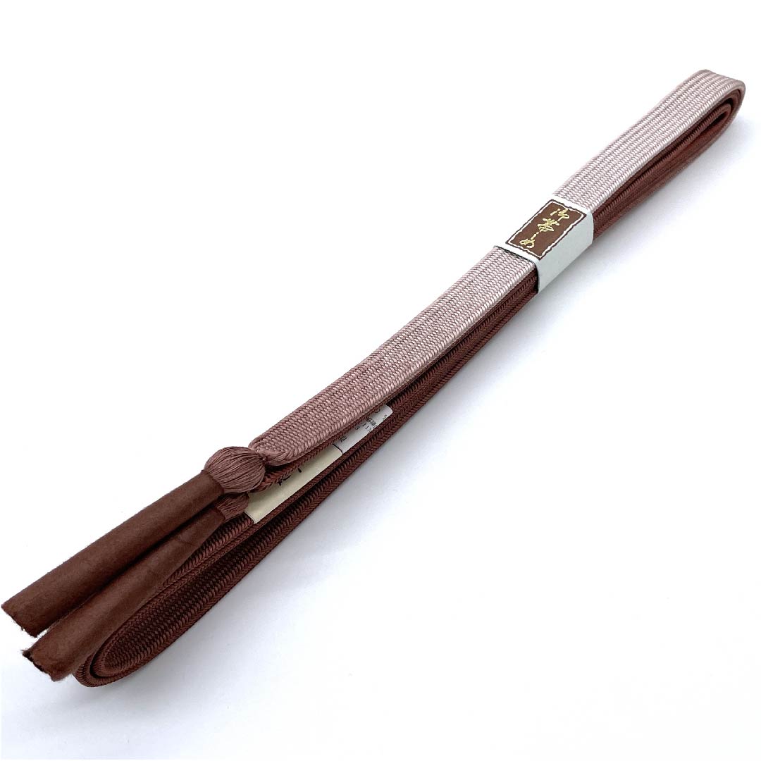 (New old stock) Obijime (belt tying) Pure silk quarter string Chestnut plum color (Kuriumeiro) Suiran Kobo New old stock Length approx. 165cm Width approx. 1.2cm Semi-formal S rank Brown 1135001192914