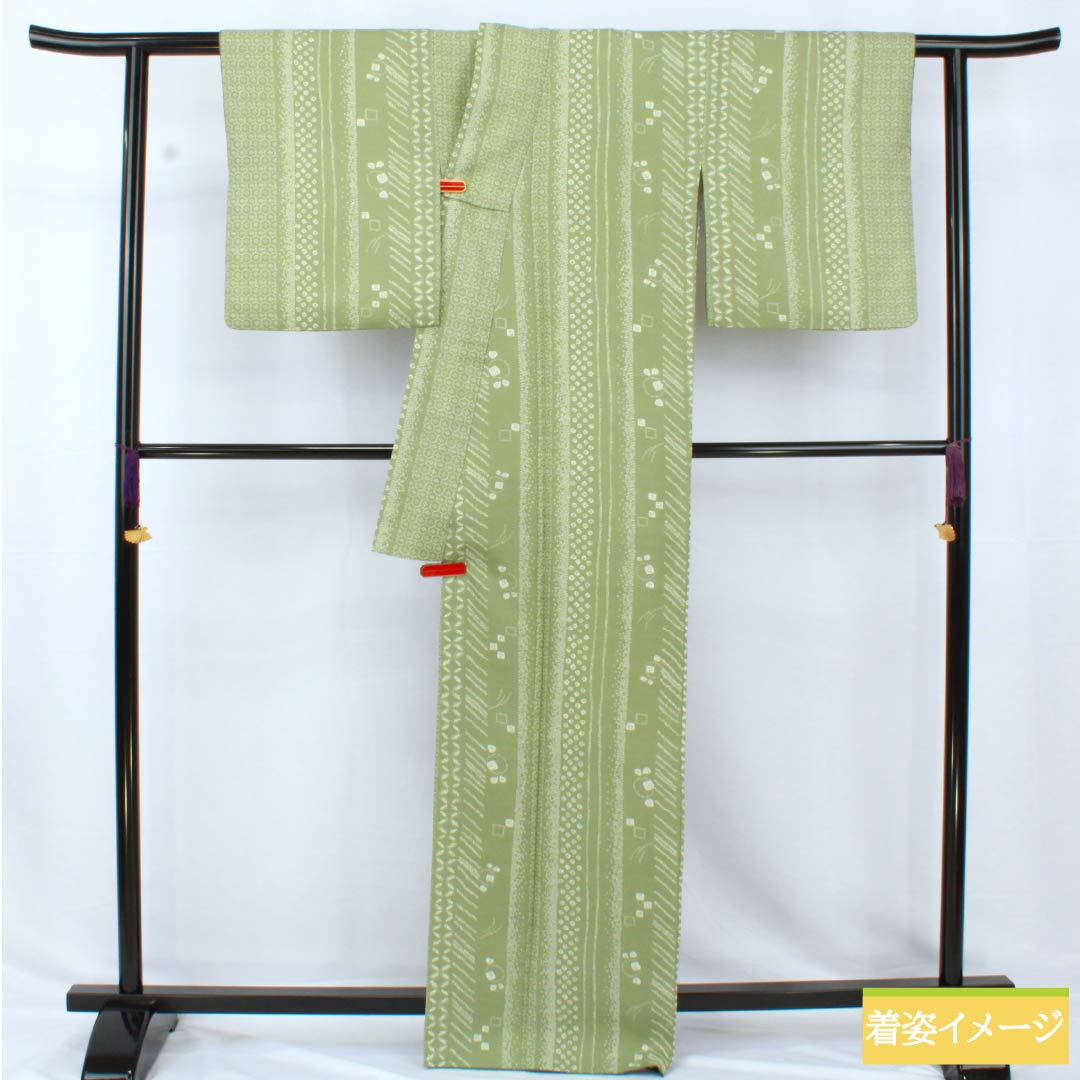 小紋 ポリエステル 身丈167.5cm 裄丈67cm 袷 山鳩色（やまばといろ） 洗える着物 絞り風 Sランク 緑系 1115005132519