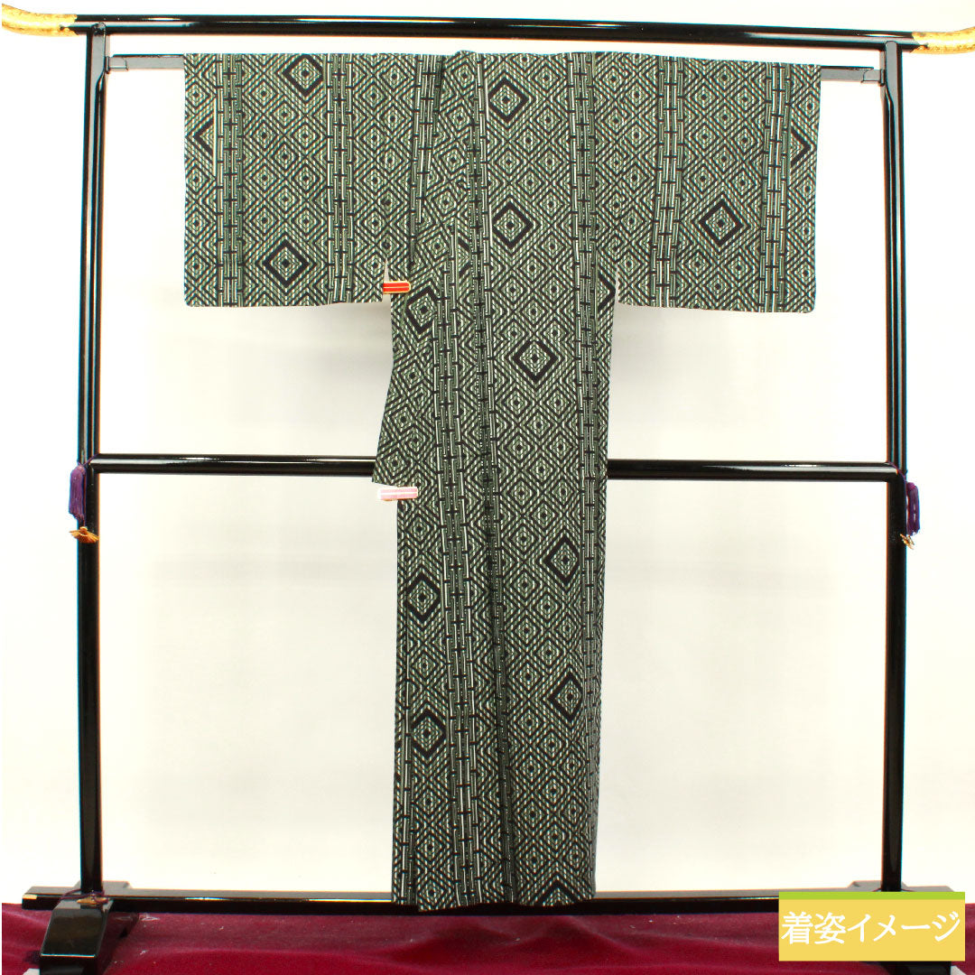 浴衣 木綿 身丈153.5cm 裄丈73cm Sランク 単衣 緑系 島松鼠色（しままつねずいろ） 男物 幾何学模様 山本寛斎 1118004902519