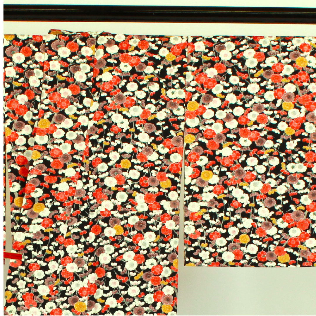 小紋 身丈158.5cm 裄丈61cm 袷  梅柄  正絹 Sランク 黒系 1115000472310