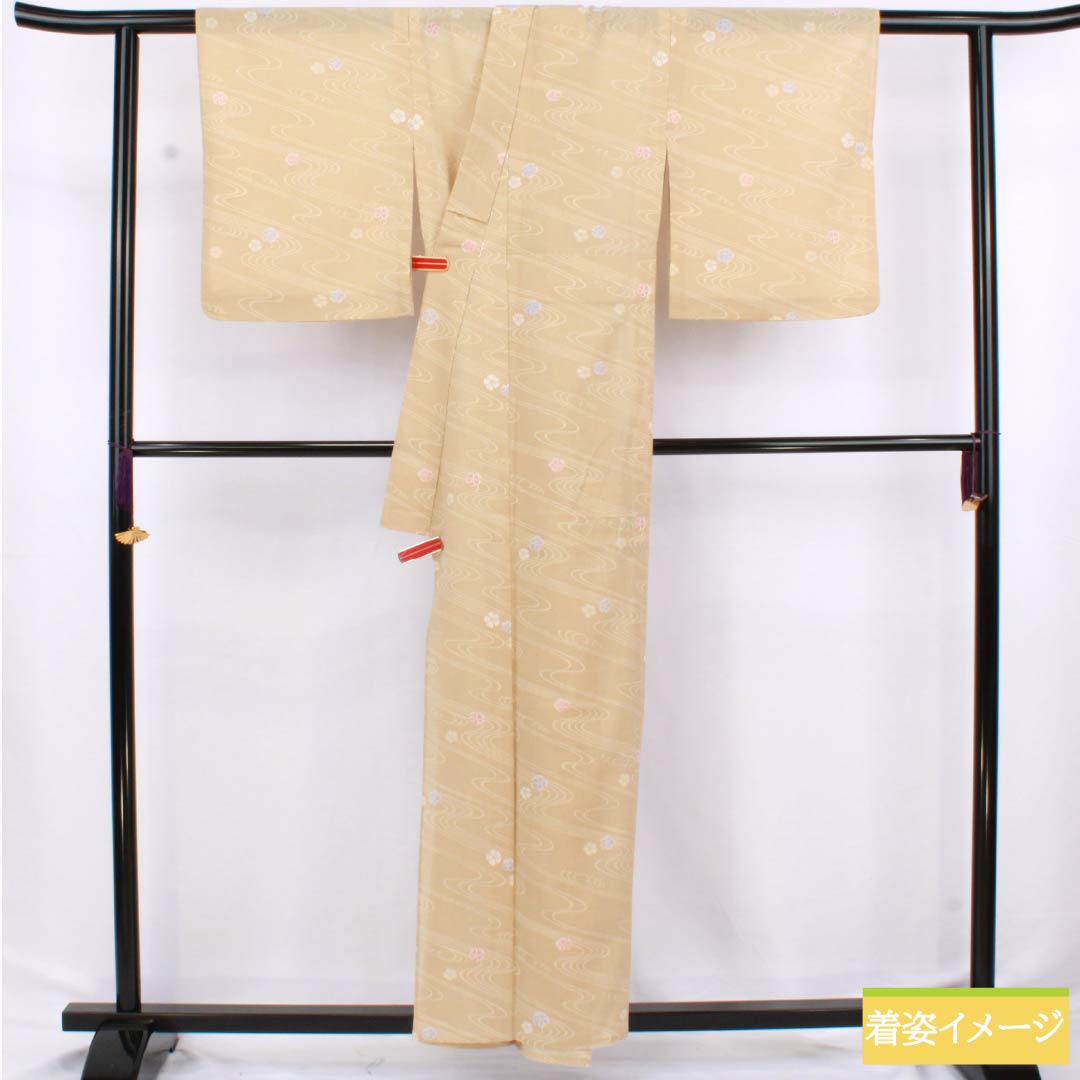 Summer kimono, polyester, small pattern, length 158cm, sleeve length 64cm, mulberry white-brown (kuwairo shirachairo) with flowing water and poppy motifs, washable, gauze, beige, S rank, product number 1132002602325