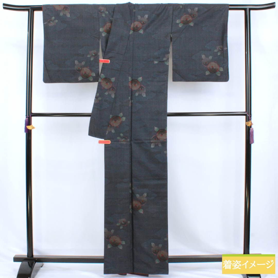 Tsumugi Silk B Rank Length 163cm (4ft 4in) Sleeve-to-sleeve 67cm (2ft 2in) Dark Blue Oshima Tsumugi 7-multi cloud patterns Lined Dark blue 1116004944418