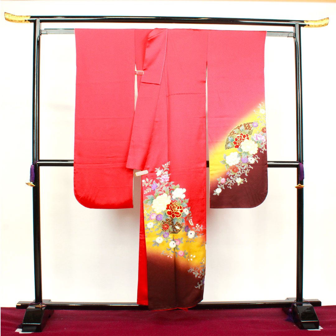 振袖 身丈153.5cm 裄丈63cm 袷  赤紅色 京友禅 草花模様  正絹 Aランク 赤系 1113001523212