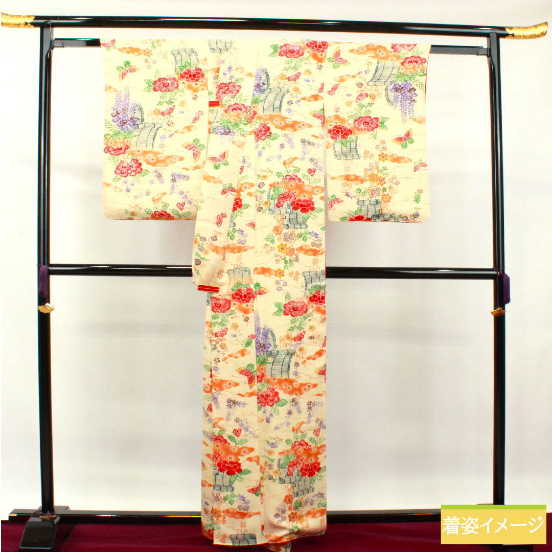 小紋 正絹 身丈161.5cm 裄丈65cm 袷  鳥の子色 型染 草花模様  Sランク クリーム系 1115003762415