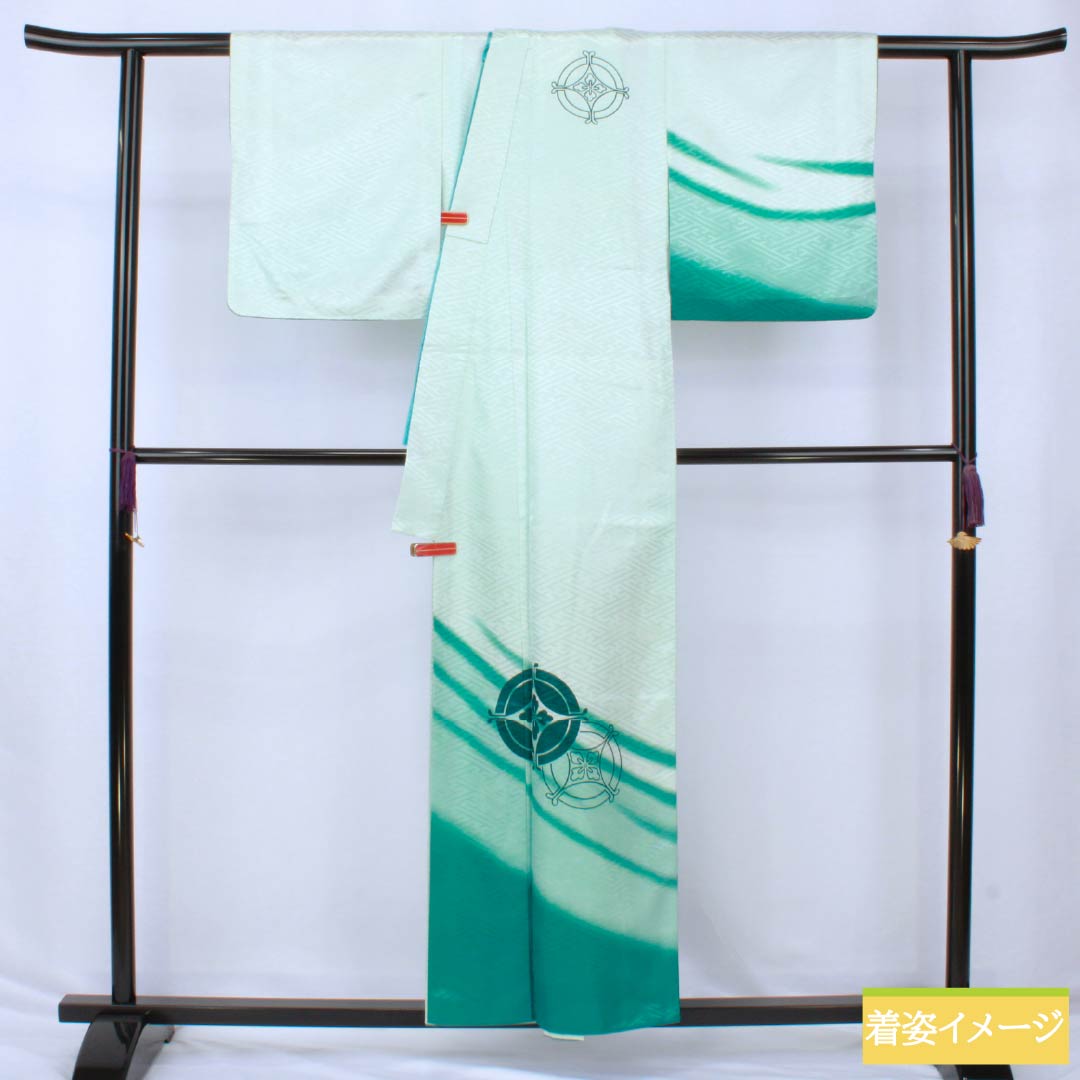 訪問着 ポリエステル Aランク 胴抜き 身丈156cm 裄丈64cm 薄水色（うすみずいろ） 半衿付き 踊り衣装 紗綾形 緑系 1112006383319