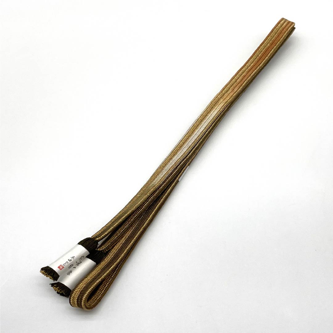 (Brand New) Silk Obi-jime (Sash Band) in Utsubu-iro (Sky Gallnut Color) by Hirata Braided Cord, Kai-no-Kuchi Striped Yugen Dye, with Twisted Tassels, Approximately 159.5cm Long, Approximately 1.6cm Wide, Semi-Formal, Brown, Product Number: 1135005101314
