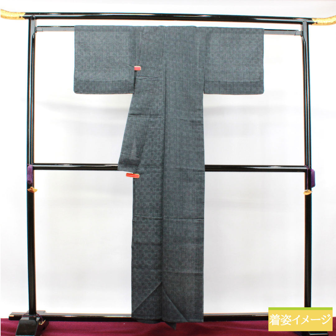 紬 正絹 身丈156cm 裄丈64cm  具墨色 幾何学模様 Sランク 紗 黒系 1116003112310