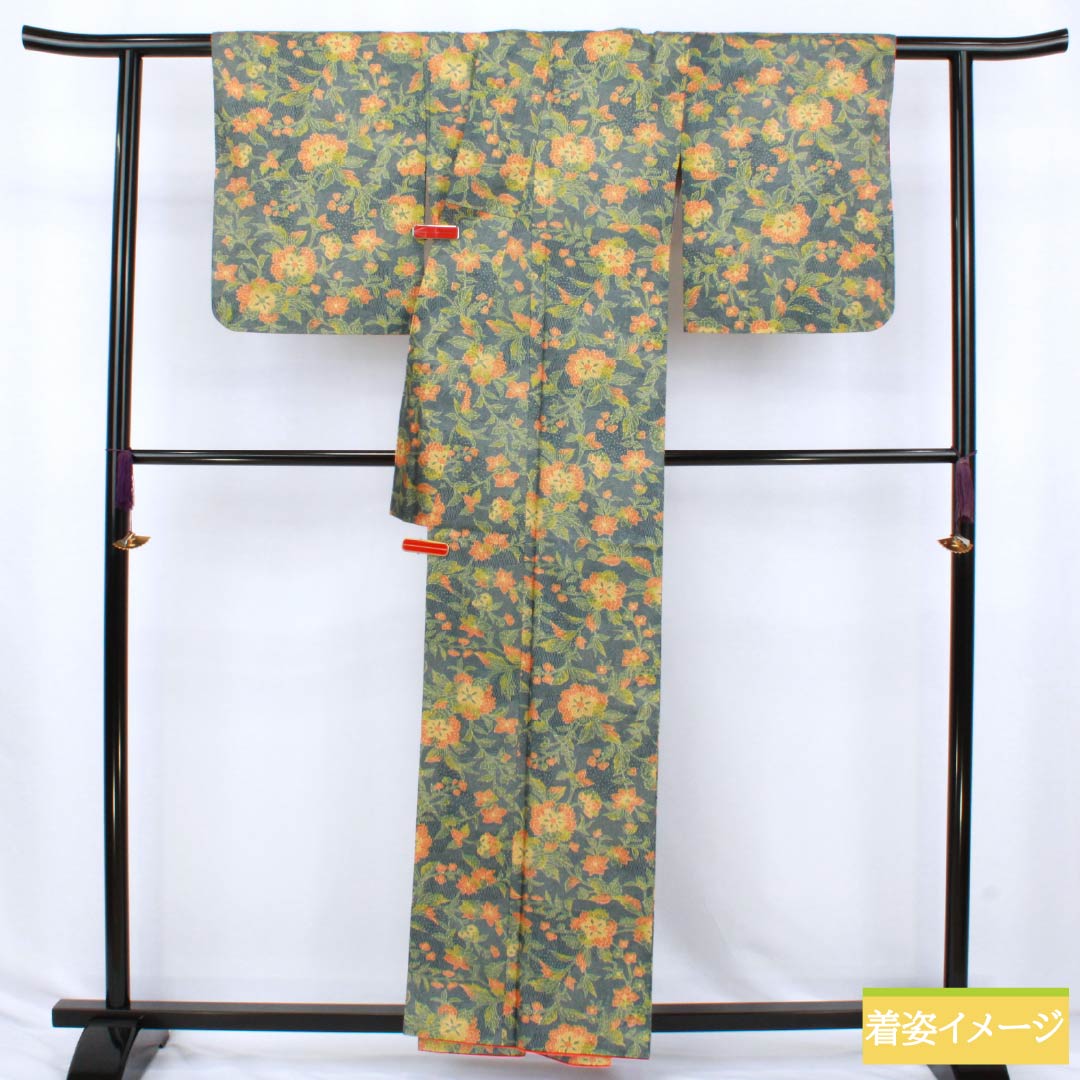 小紋 ポリエステル Sランク 身丈159.5cm 裄丈63.5cm 袷 御召御納戸色（おめしおなんどいろ） 洋花 洗える着物   青系 1115007282317
