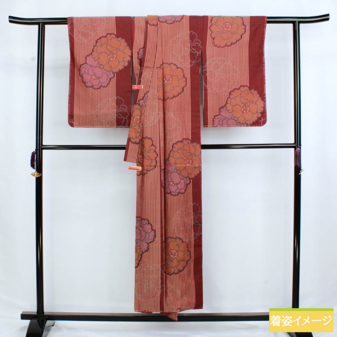 紬 正絹 Sランク 身丈151.5cm 裄丈64.5cm 皆紅色（かいこうしょく） 牡丹 お召 アンティーク 袷 赤系 1116004222212