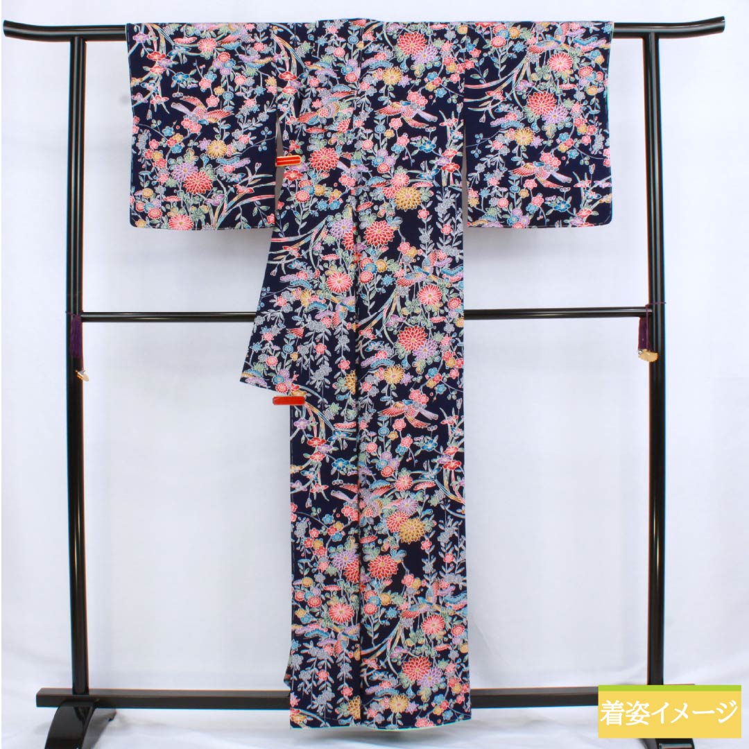 小紋 正絹 Sランク 身丈159cm 裄丈65cm 袷 濃紺色（のうこんいろ） 京紅型 吉祥文様 しつけ糸付き 紺系 1115006382318